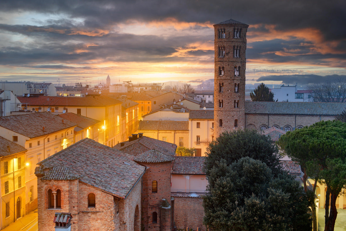 Ravenna, Italy old historic skyline with the Basilica of Sant'Apollinare Nuovo bell tower 2000pc Puzzle