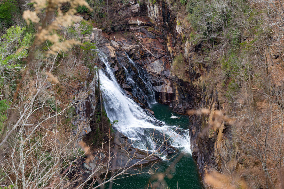 Tallulah Falls are located northeast of Atlanta, in Habersham and Rabun Counties, Georgia 2000pc Puzzle