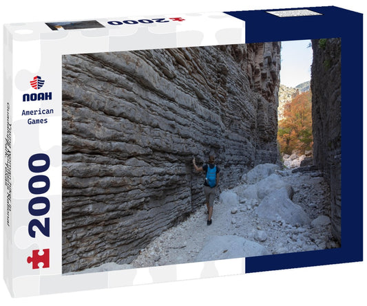 Noah Jigsaw Puzzle Young woman hiker in Guadalupe Mountains National Park, Texas 2000 pieces