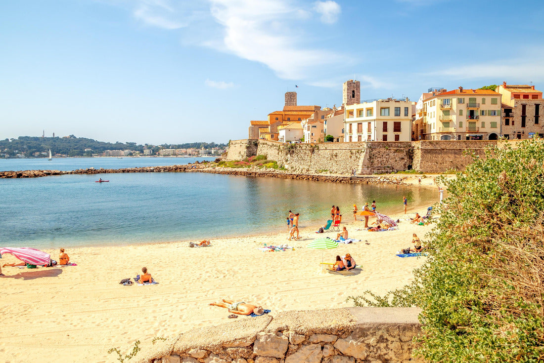 Beach of Antibes, Côte d'Azur, France 2000pc Puzzle