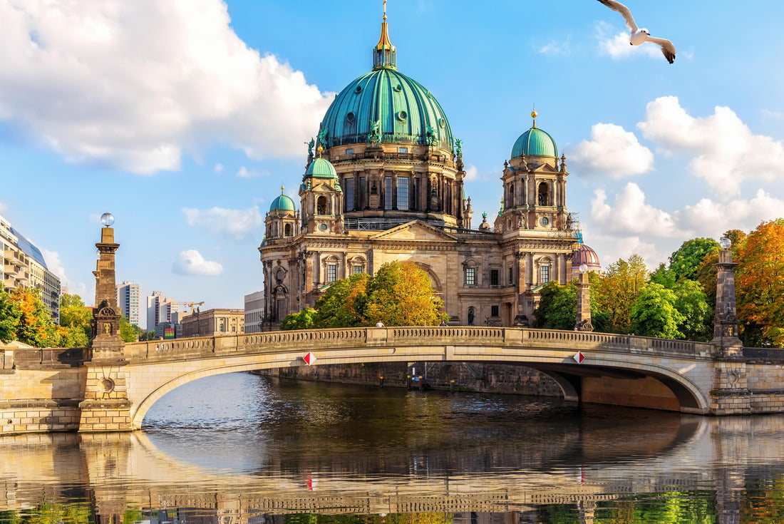 Attractive cathedral or Berlin Cathedral on Museum Island, beautiful summer view, Berlin, Germany 2000pc Puzzle