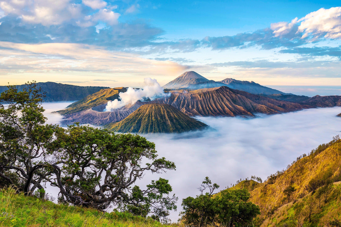 Bromo and Tengger caldera at sunrise, Java, Indonesia 2000pc Puzzle