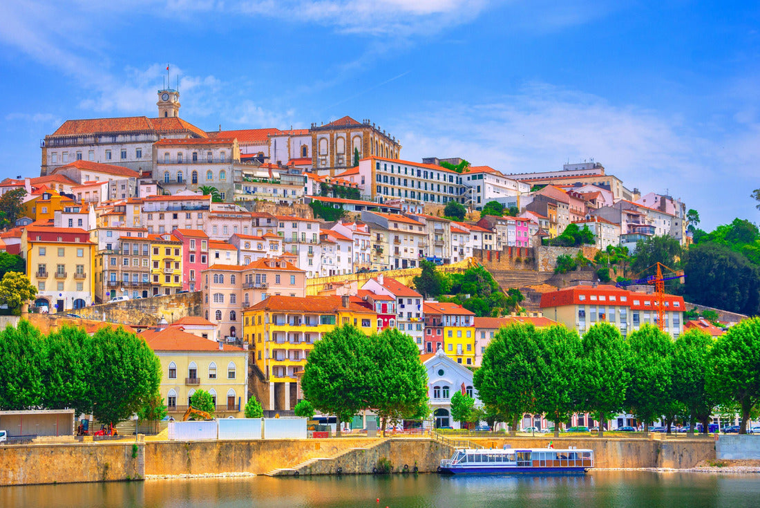 Cityscape of the old town of Coimbra, Portugal 2000pc Puzzle