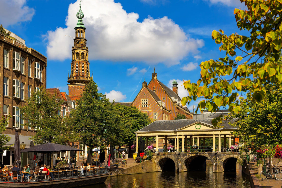 Cityscape of Leiden, South Holland, Netherlands. City canal reconstruction, view on the bridge, town hall and Heilige Lodewijkkerk (St. Louis church) 2000pc Puzzle