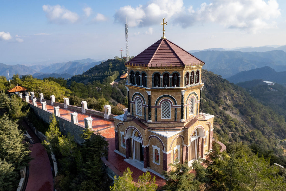 throni of Panagia Kykkou temple landmark 2000pc Puzzle