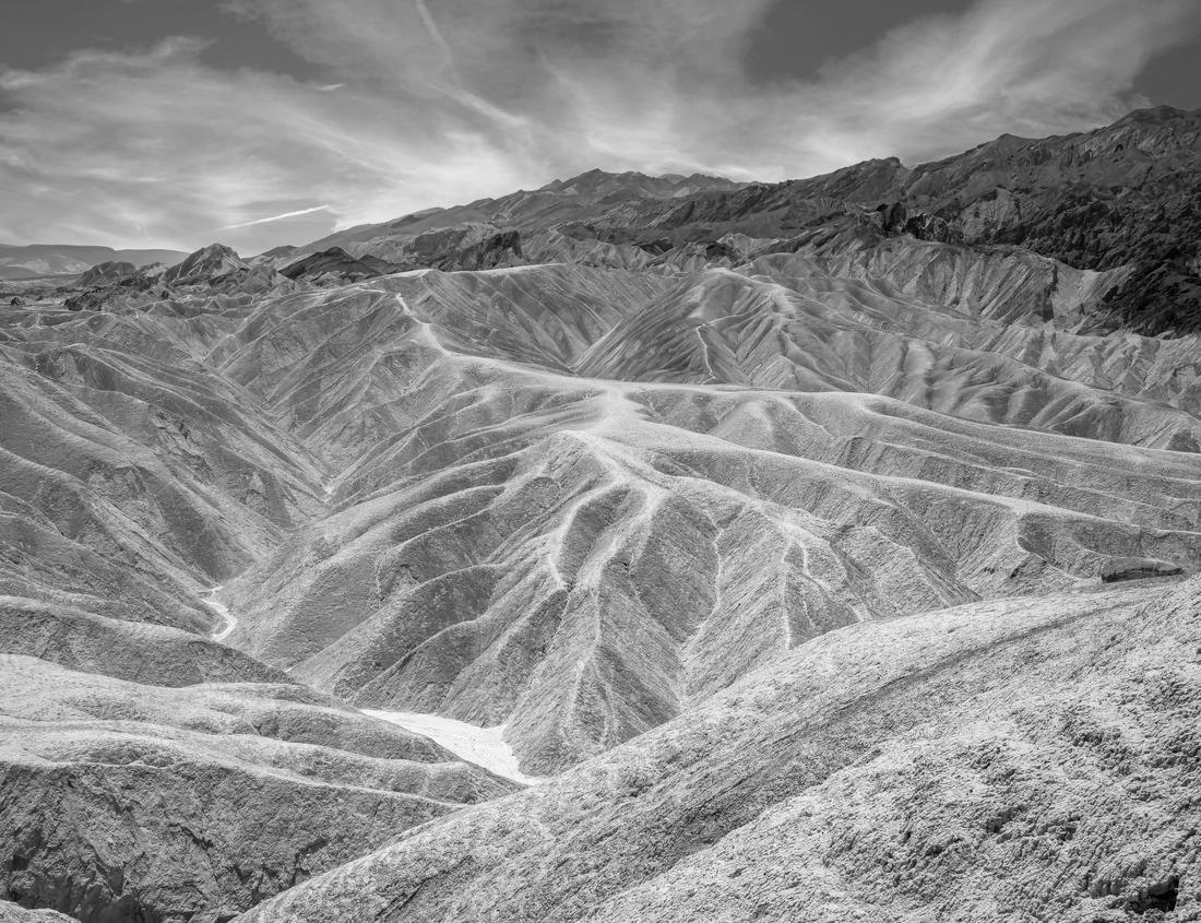 Noah Jigsaw Puzzle Man Paddles a Yellow Kayak Early Morning Moody Fog in Lake Willoughby in Autumn, Vermont in black white 1000 pieces