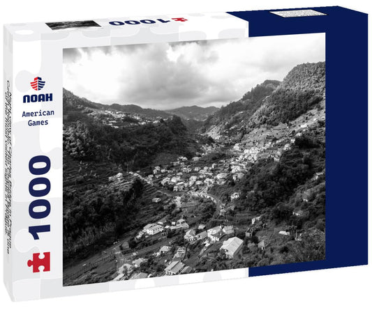 Noah Jigsaw Puzzle Night view of Charles Bridge in Prague, Czech Republic. The Charles Bridge is one of the most visited sights in Prague. Architecture and landmark of Prague in black white 1000 pieces