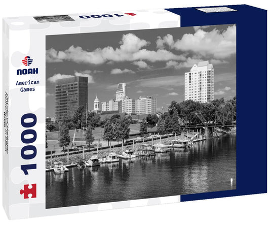 Noah Jigsaw Puzzle Old city of Harlingen, Netherlands in black white 1000 pieces