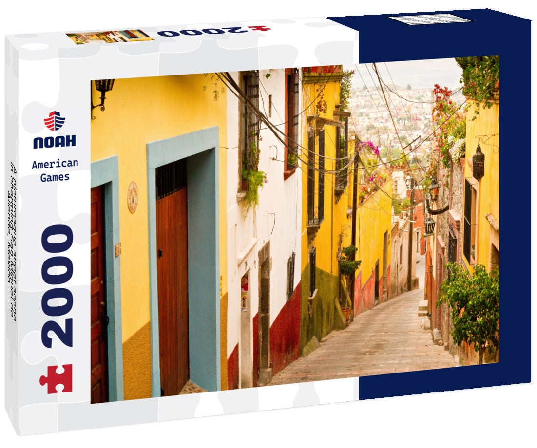 A picturesque street scene in charming San Miguel de Allende, Mexico 2000pc Puzzle