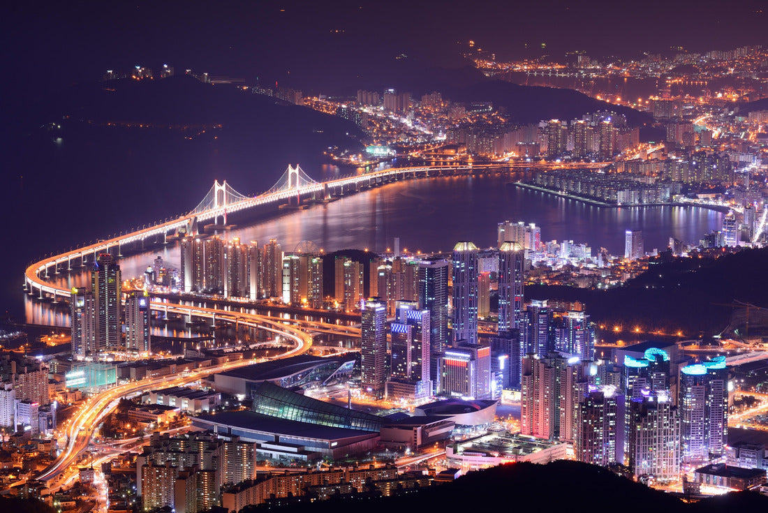Skyline of Busan, South Korea at night 2000pc Puzzle