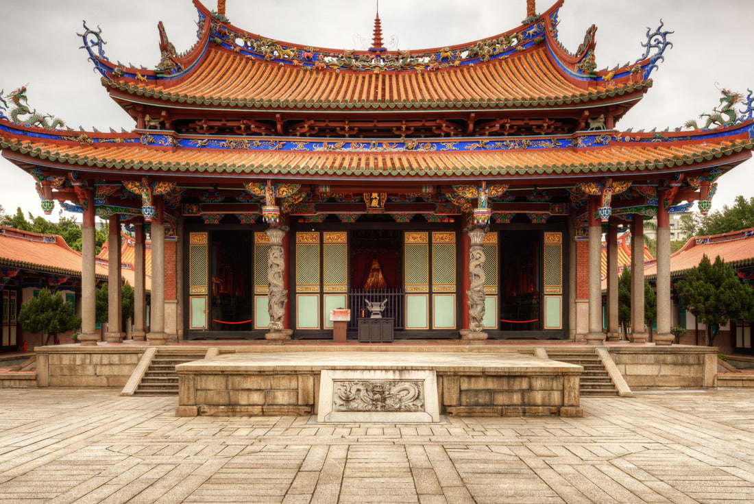 Taipei Confucius Temple in Taipei, Taiwan dates from 1879 2000pc Puzzle