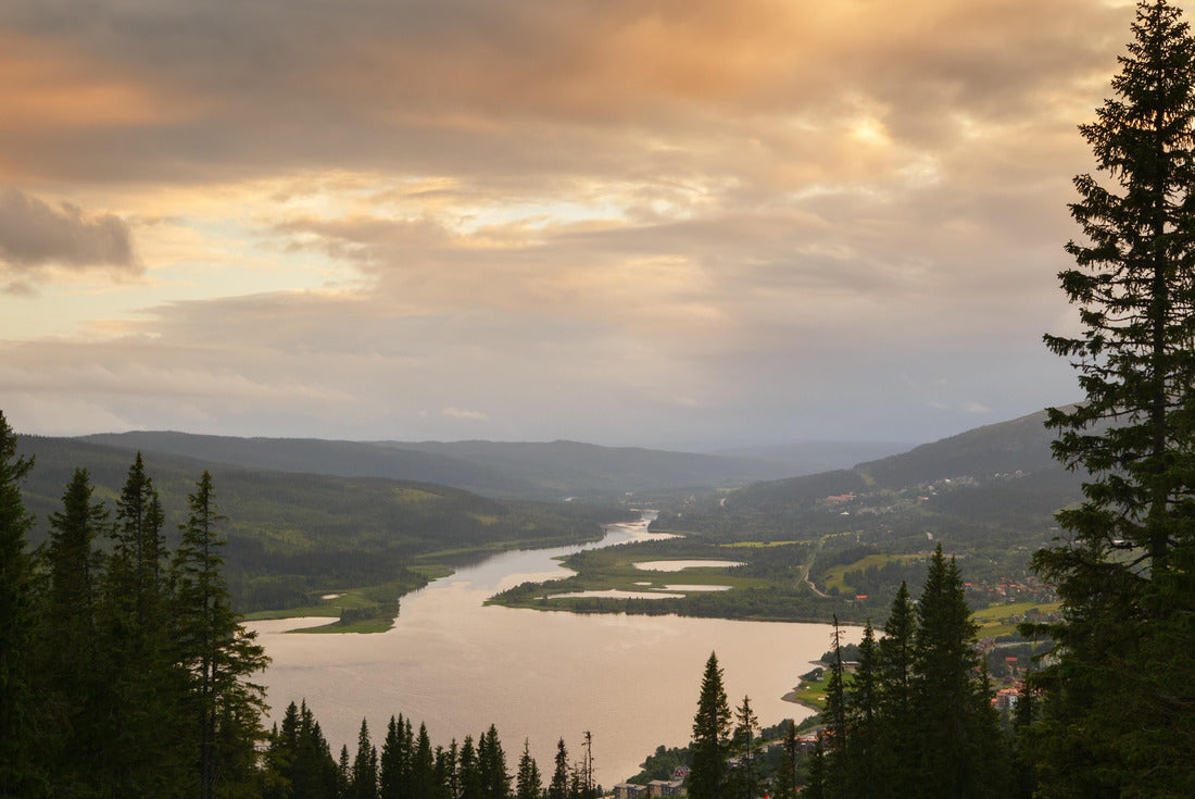 Sunset over the lake in Åre, Sweden 2000pc Puzzle