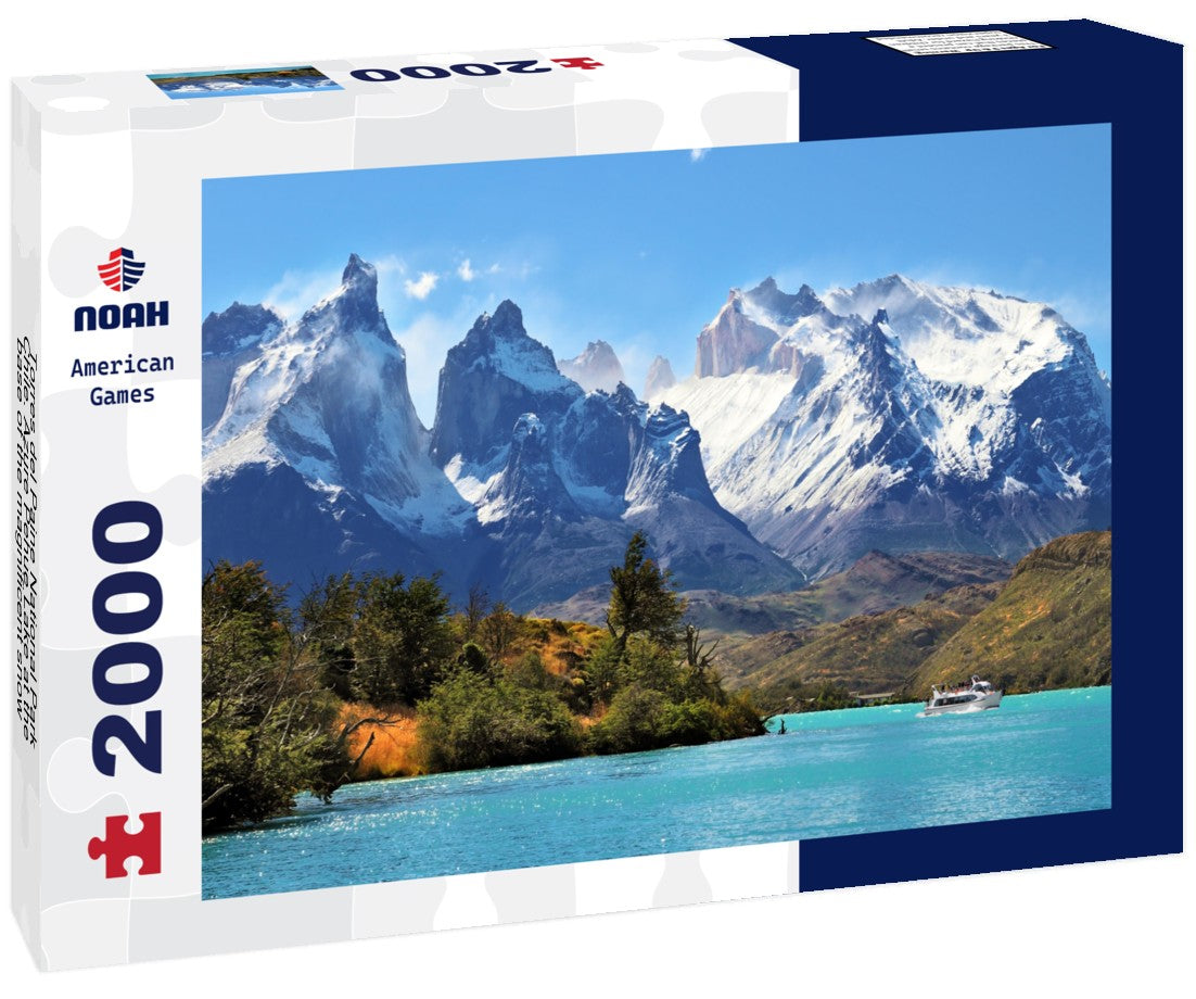 Torres del Paine National Park, Chile. Azure Pehue Lake at the base of the magnificent snow-capped rocks of Los Kuernos 2000pc Puzzle