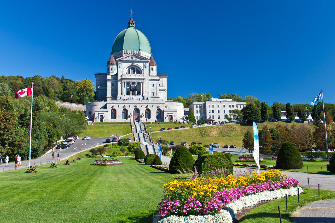 The Saint Joseph Oratory in Montreal, Canada, is a historic center of Canada 2000pc Puzzle