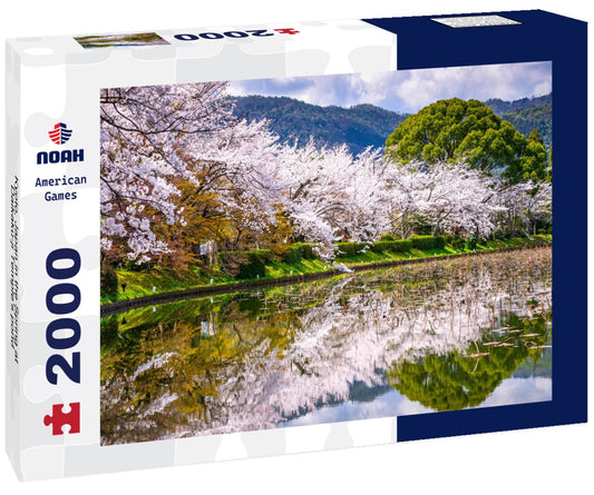 Noah Jigsaw Puzzle Kyoto, Japan in the Spring at Daikaku-ji Temple's pond 2000 pieces