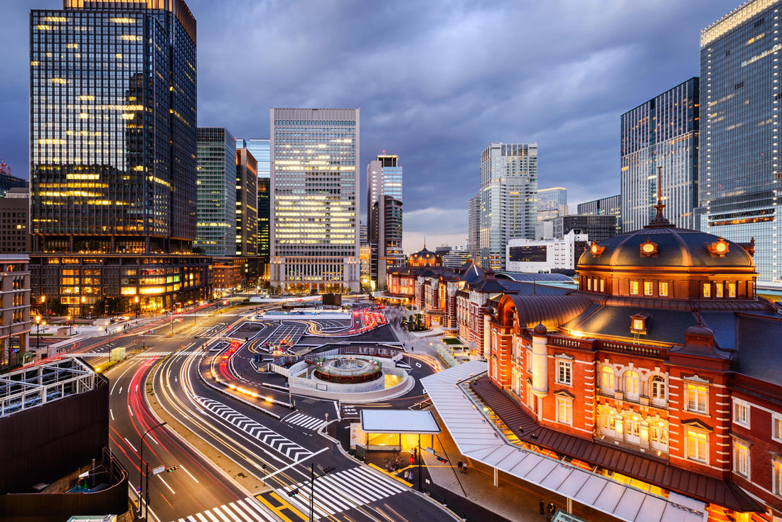 Tokyo, Japan cityscape in the Marunouchi District and Tokyo Station 2000pc Puzzle