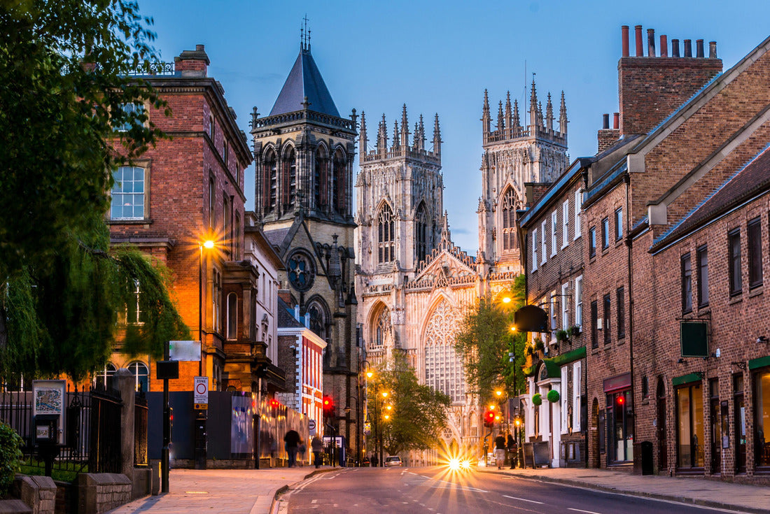 York, evening cityscape view from the street with York Minster in the background.England,United Kingdom 2000pc Puzzle