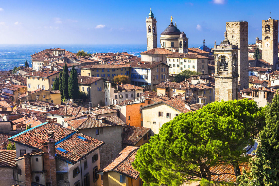 Symbol of Italy - beautiful medieval city of Bergamo, Lombardy 2000pc Puzzle