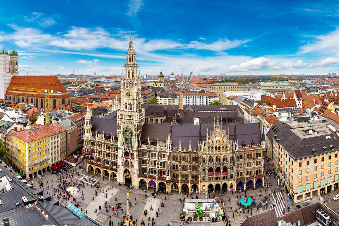 Aerial view on Marienplatz City Hall and Church of Our Lady in Munich, Germany 2000pc Puzzle