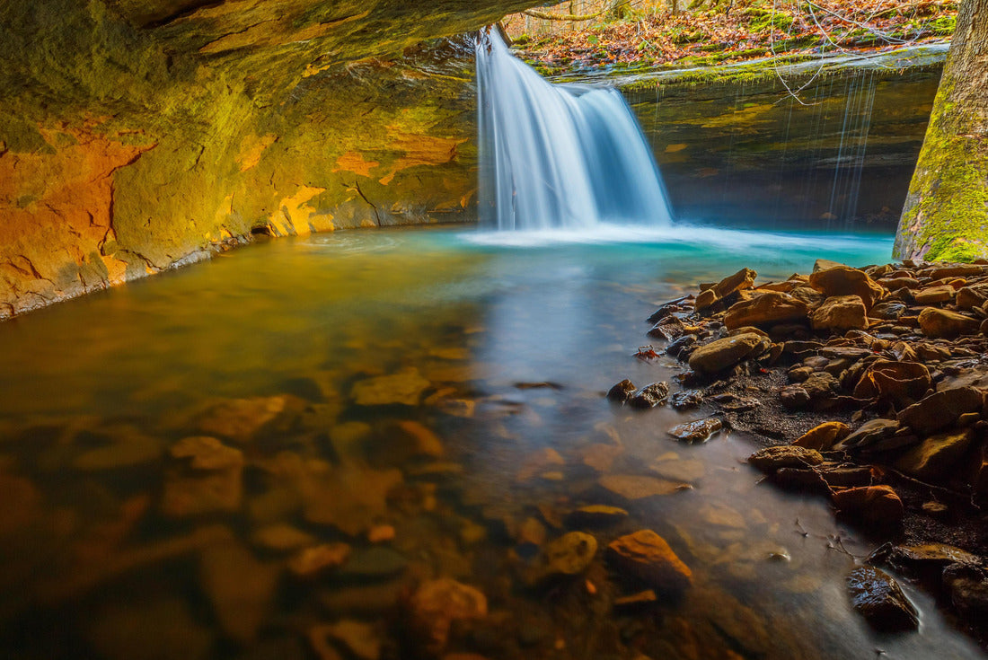 A hidden waterfall in the Ozark National Forest of Arkansas 2000pc Puzzle