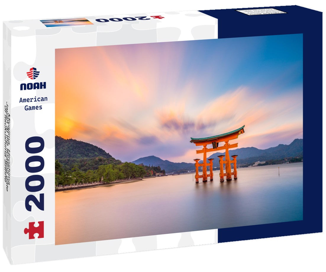 Miyajima, Hiroshima, Japan at the floating gate of Itsukushima Shrine 2000pc Puzzle