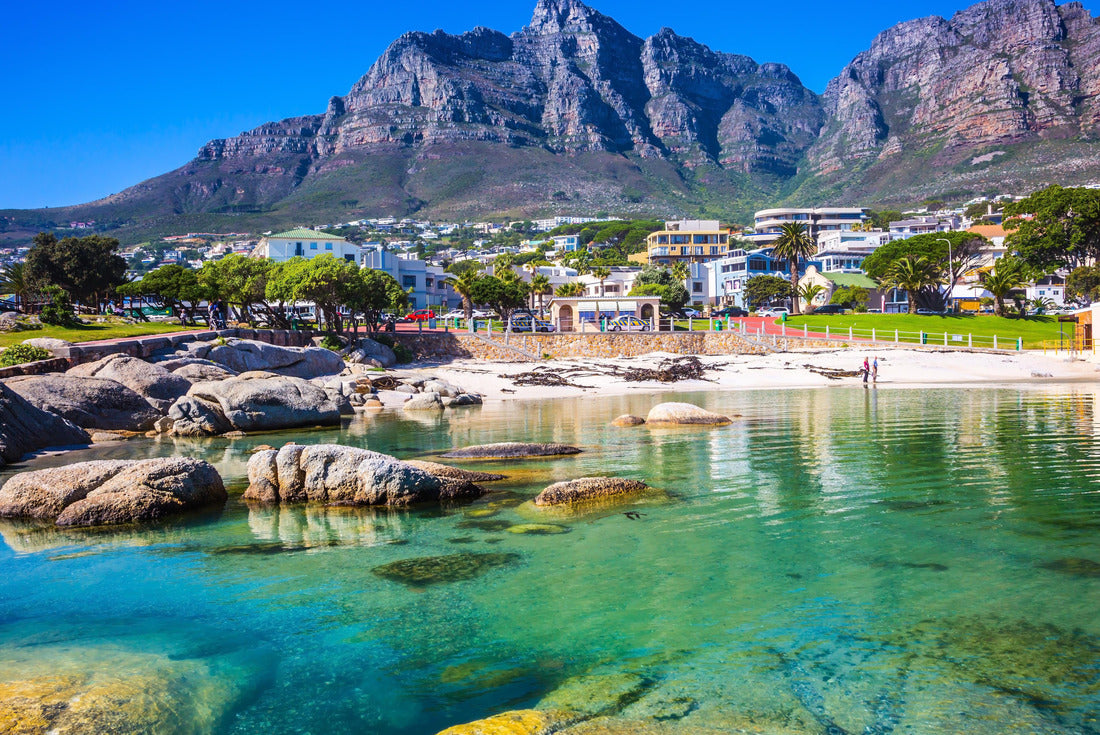 Cape Town, South Africa. The city beach at the magnificent mountains 2000pc Puzzle