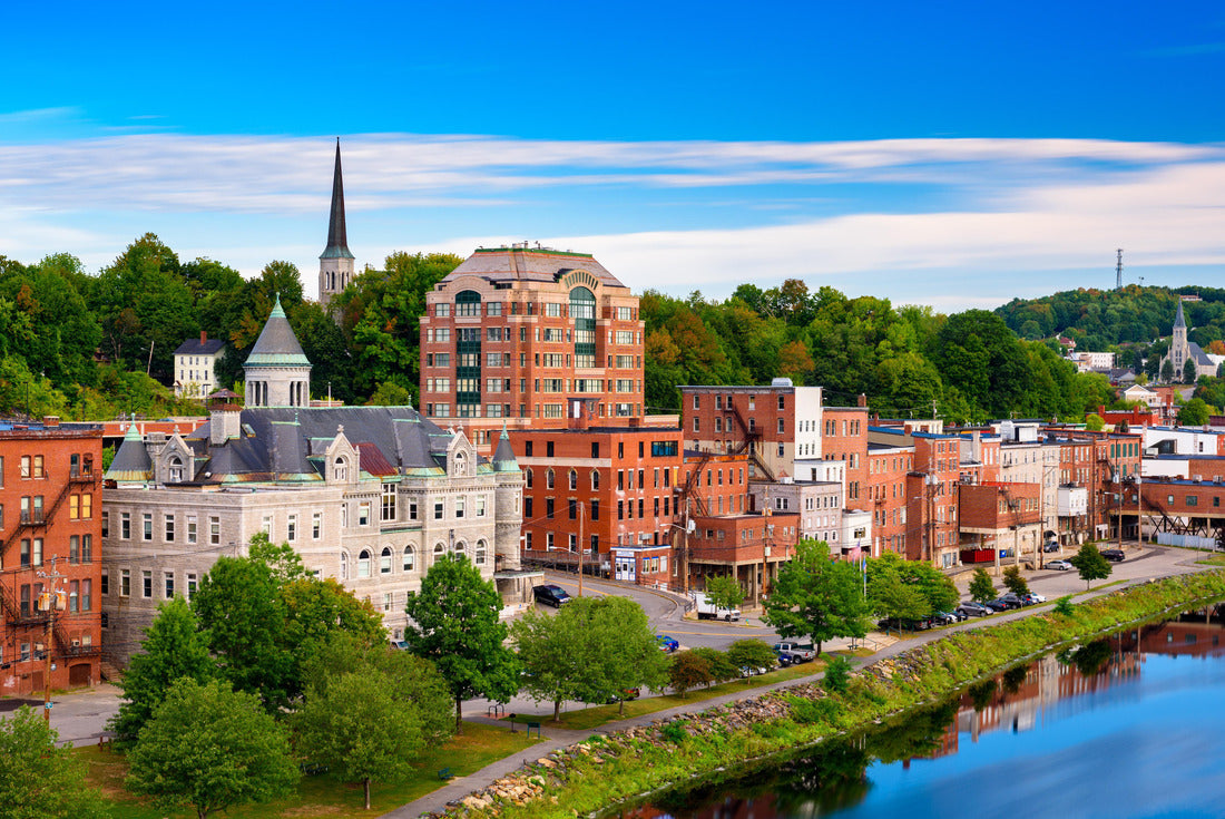 Augusta, Maine, USA skyline by the river 2000pc Puzzle