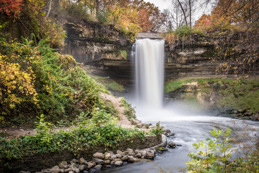 These are the Minnehaha Falls in Minneapolis, Minnesota 2000pc Puzzle