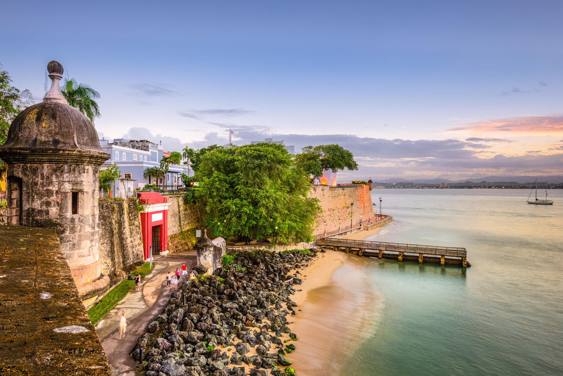 San Juan, Puerto Rico Caribbean coast along Paseo de la Princesa 2000pc Puzzle