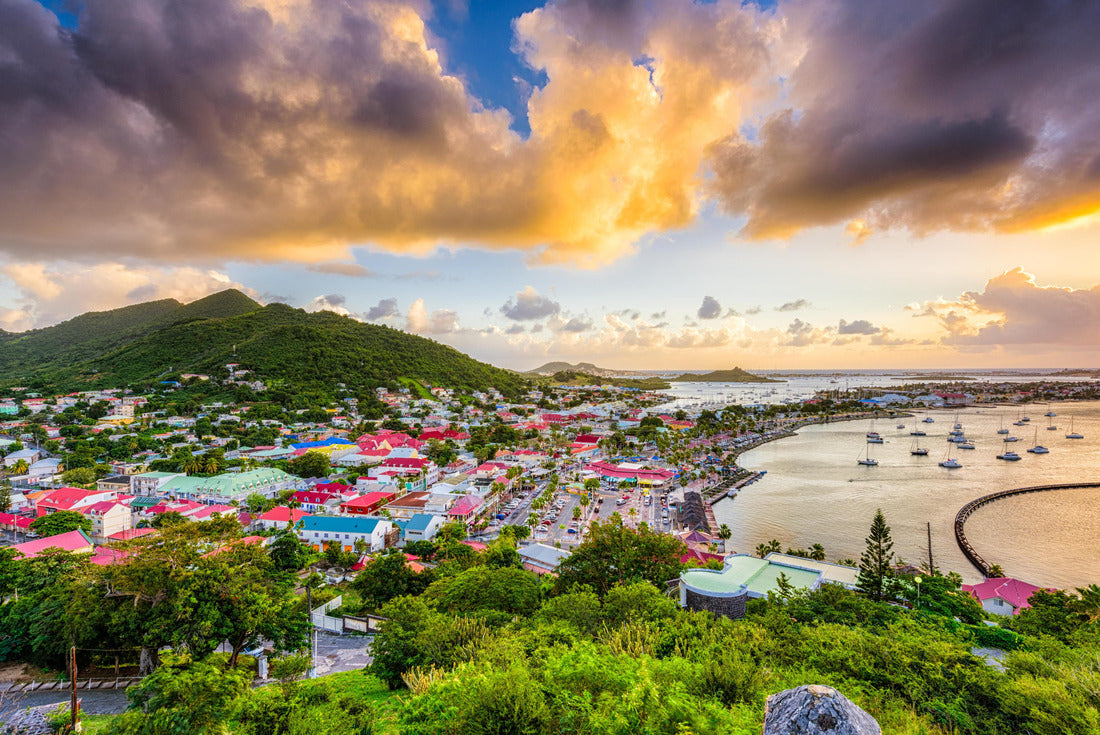 Marigot, St. Martin town skyline 2000pc Puzzle