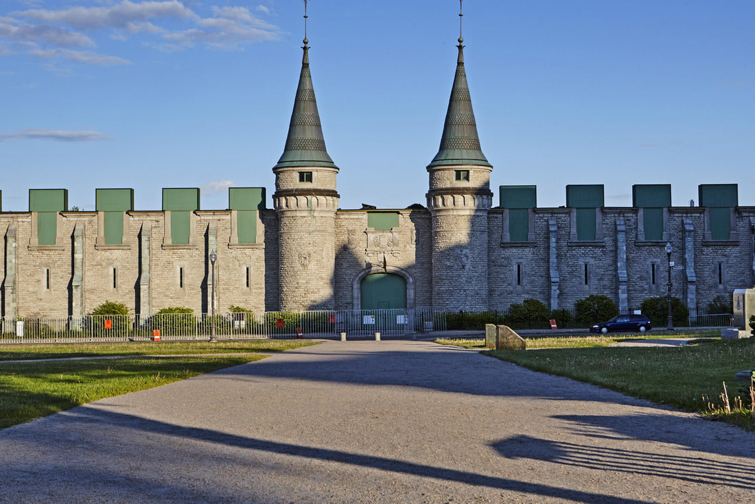 Walls and towers of the Fortress of Quebec 2000pc Puzzle
