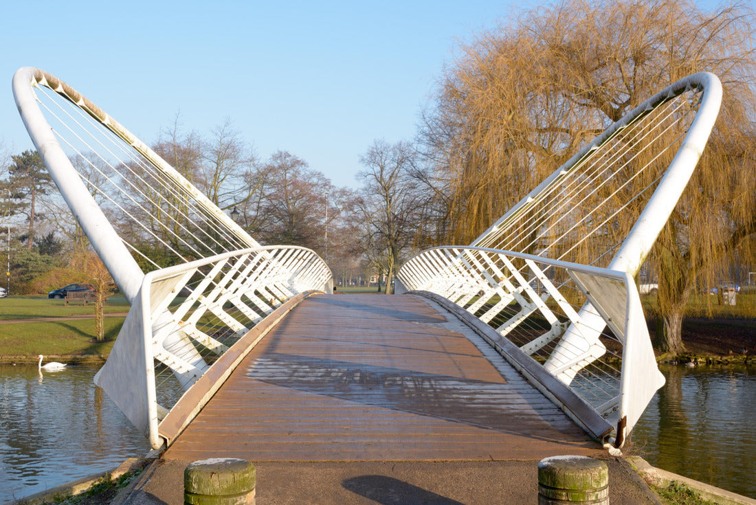 The Butterfly Bridge spanning the River Ouse in Bedford, Bedford 2000pc Puzzle