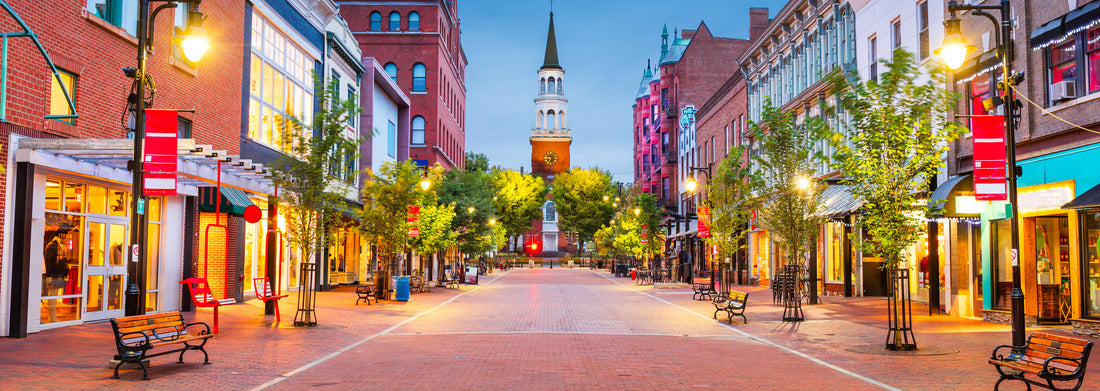 Noah Jigsaw Puzzle Burlington, Vermont, USA at Church Street Marketplace at twilight panorama 1000 pieces