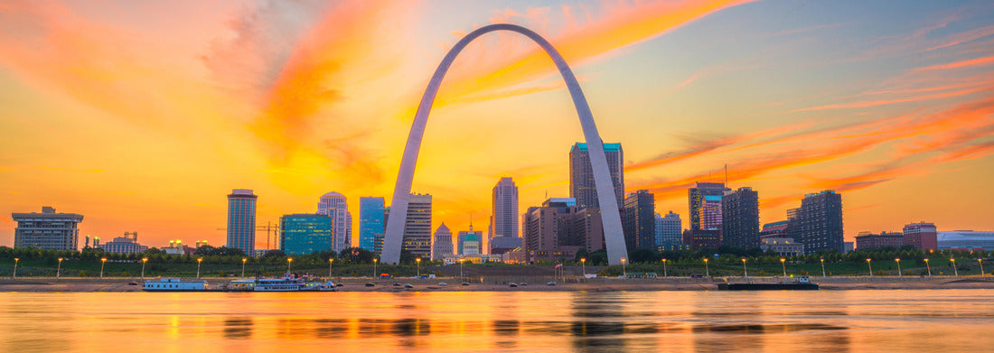 St. Louis, Missouri, USA downtown cityscape on the Mississippi River at twilight 1000pc Panoramic Puzzle