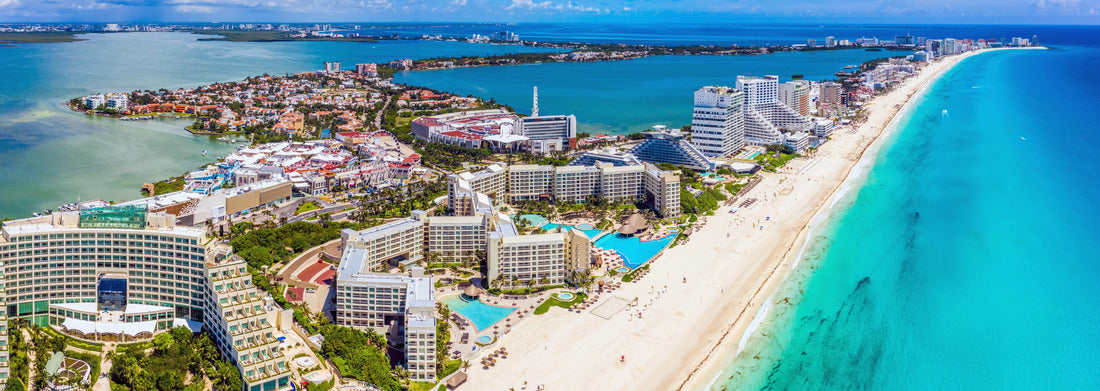 Noah Jigsaw Puzzle Aerial view north of the Hotel Zone (Zona Hotelera) and the beautiful beaches of Cancun, Mexico panorama 1000 pieces