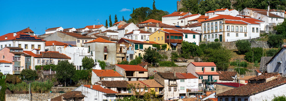 Noah Jigsaw Puzzle Bragança is a city and municipality in northeastern Portugal, capital of the district of Bragança, in the Terras de Trás-os-Montes panorama 1000 pieces