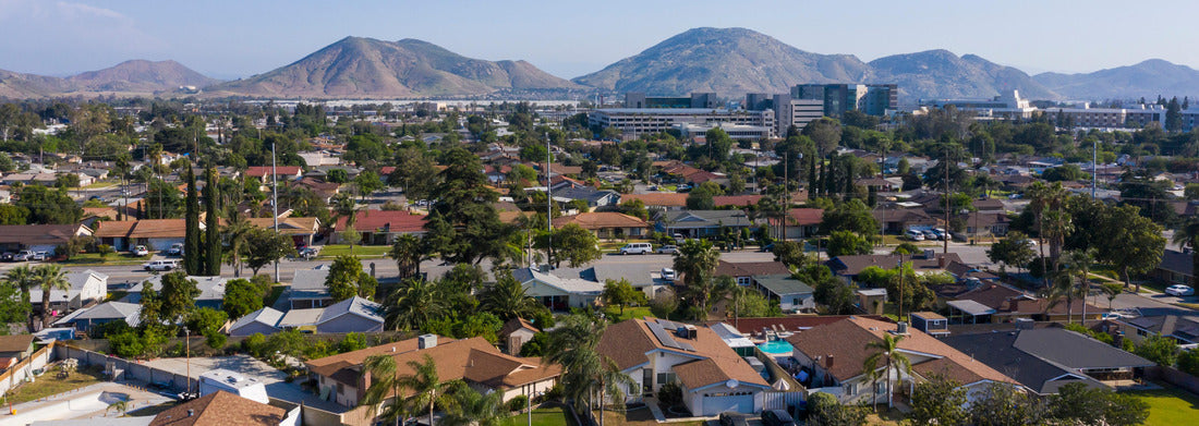 Noah Jigsaw Puzzle Daytime aerial view of the city center of Fontana, California panorama 1000 pieces