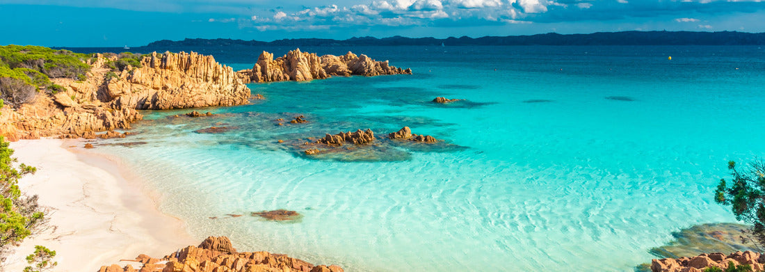 Noah Jigsaw Puzzle Amazing pink sand beach on Budelli Island, Maddalena Archipelago, Sardinia, Italy panorama 1000 pieces