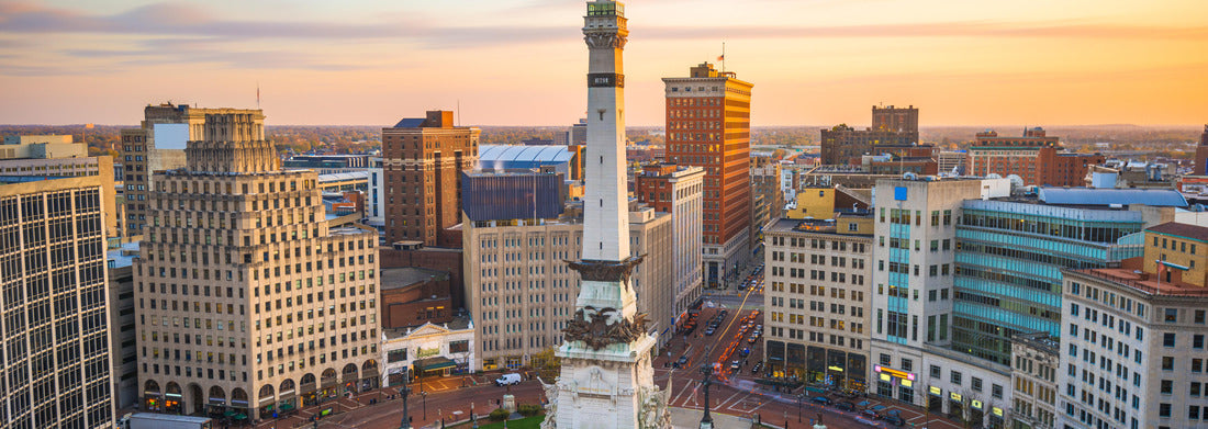 Noah Jigsaw Puzzle Indianapolis, Indiana, USA skyline over Monument Circle at dusk panorama 1000 pieces