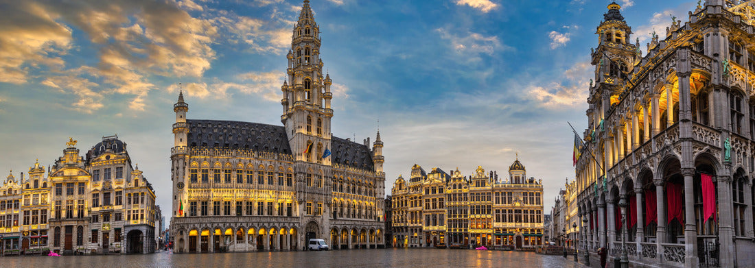 Noah Jigsaw Puzzle Brussels Belgium, sunset panorama skyline on the famous Grand Place square panorama 1000 pieces