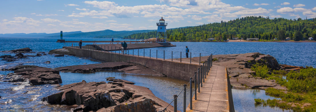 Noah Jigsaw Puzzle Grand Marais Light against the backdrop of the Sawtooth Mountains on Lake Superior. Grand Marais, Minnesota panorama 1000 pieces