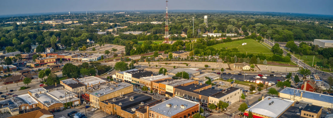 Noah Jigsaw Puzzle Aerial view of the Chicago suburb of Crystal Lake, Illinois panorama 1000 pieces