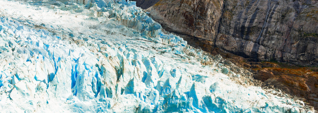 Noah Jigsaw Puzzle Bernardo O'Higgins National Park. Magallanes and Antártica Chilena regions. Serrano Glacier. Patagonia. Chile. Torres del Paine National Park panorama 1000 pieces