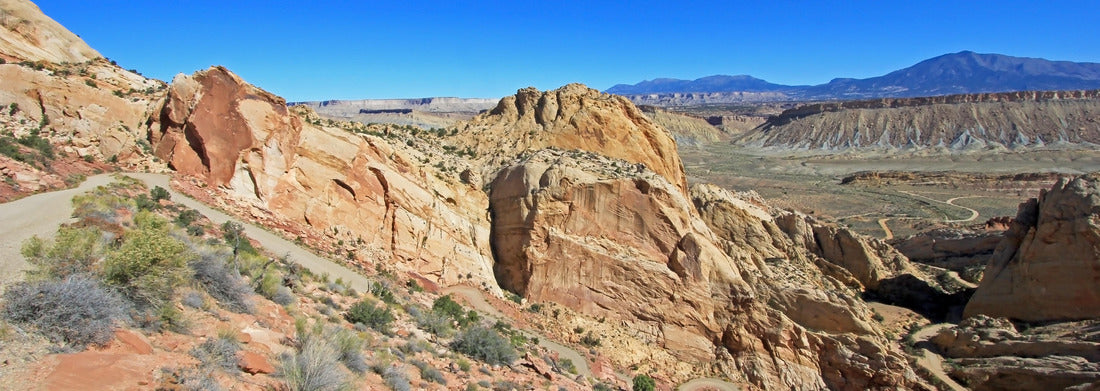 Noah Jigsaw Puzzle Red rock landscape along Burr Trail and Capitol Reef National Park, Utah, USA panorama 1000 pieces