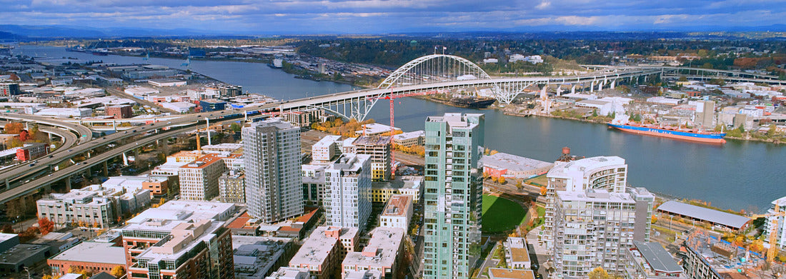Noah Jigsaw Puzzle Unique aerial perspective of Fremont Bridge over the willamette river in the pearl district of downtown Portland Oregon on a perfect day panorama 1000 pieces