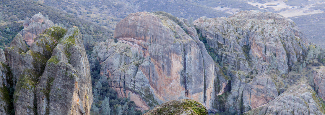 Noah Jigsaw Puzzle Volcanic Rocks at High Peaks on a winter day. Pinnacles National Park, San Benito County, California, USA panorama 1000 pieces