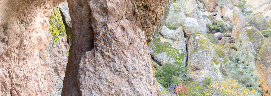 Noah Jigsaw Puzzle Tunnel Rock in High Peaks Trail. Pinnacles National Park, California, USA panorama 1000 pieces