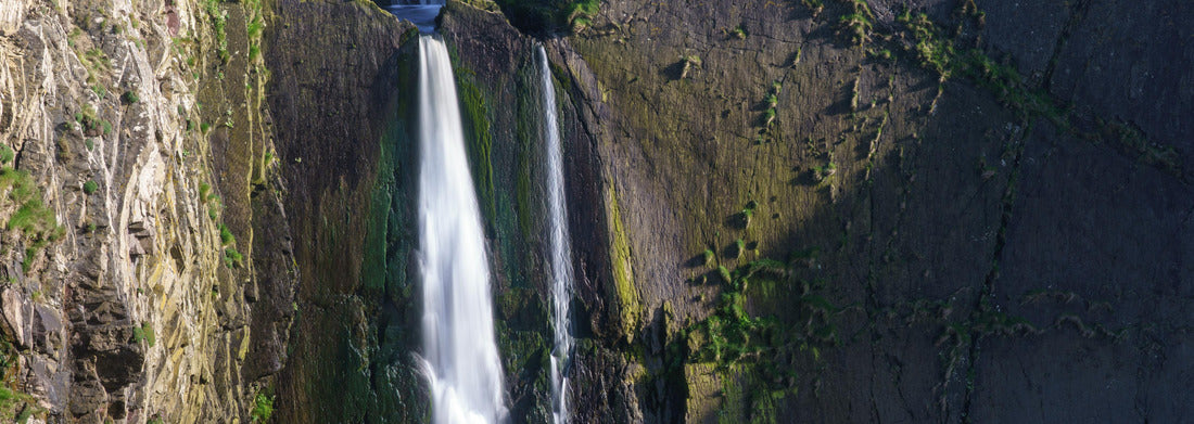 Noah Jigsaw Puzzle Speke's Mill Mouth waterfall near Hartland Quay in North Devon, England panorama 1000 pieces