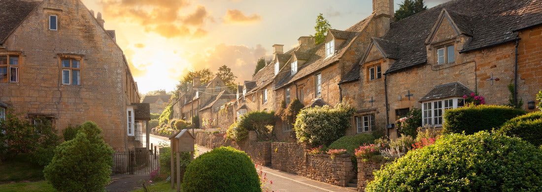 Noah Jigsaw Puzzle Bourton on the Hill village near Moreton in Marsh, Cotswolds, Gloucestershire, England panorama 1000 pieces