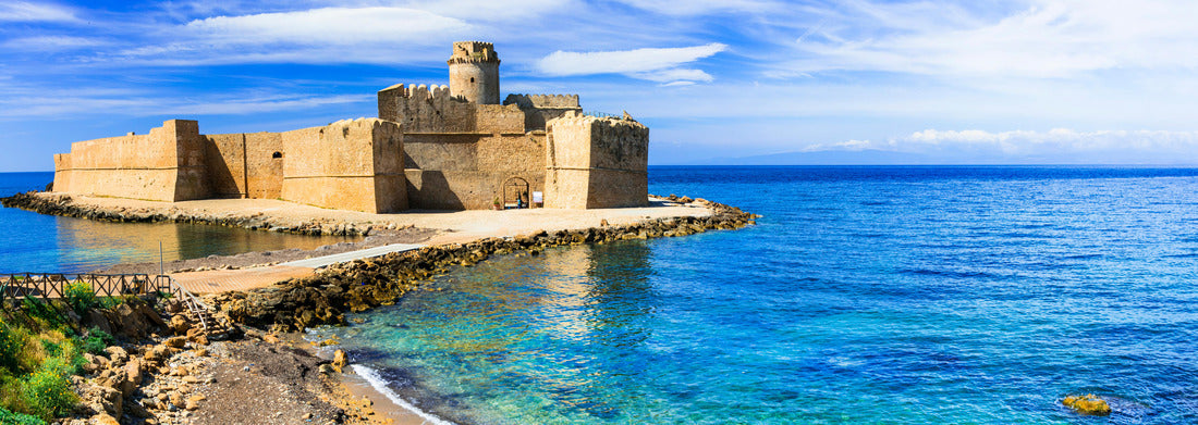 Noah Jigsaw Puzzle Le Castella. Isola di Capo Rizzuto - amazing castle and beautiful sea. Calabria, Italy panorama 1000 pieces